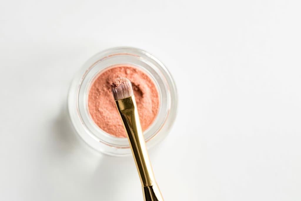 Top 5 Natural Beauty Ingredients for Glowing Skin